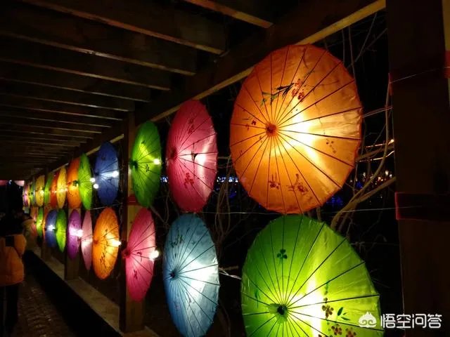 到了夜晚,兰州哪个建筑物吸引你?