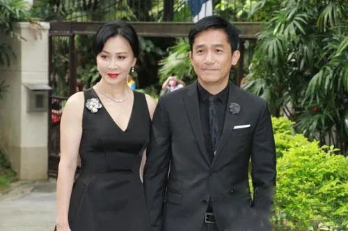 张曼玉和刘嘉玲,为何会为了梁朝伟明争暗斗20年?