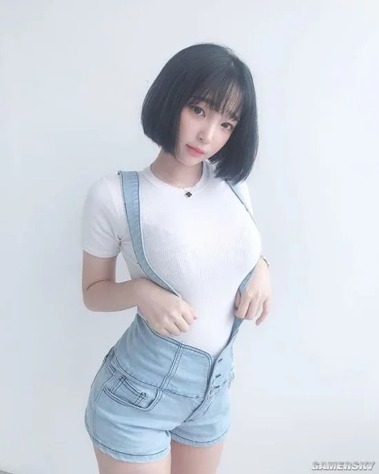 筋肉美少女的进化史 单身三十年的晚间囧图
