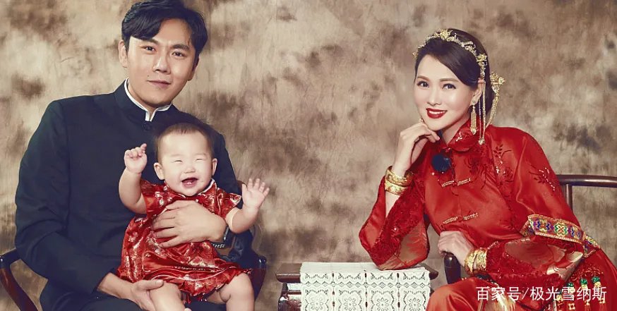 庾澄庆和伊能静为什么离婚？秦昊伊能静是如何走在一起的？