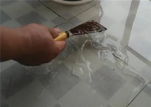 卫生间漏水免砸砖防水真的管用吗