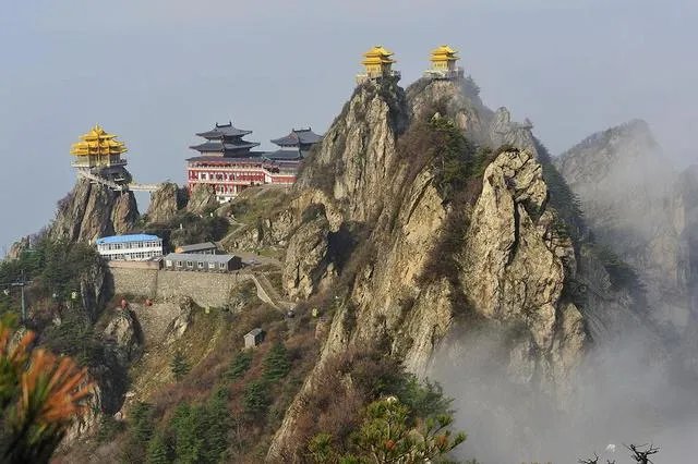 洛阳老君山好玩吗？