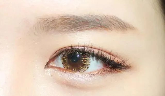 如何化韩式眼妆?