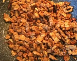 台南米糕里的肉燥的做法步骤图,怎么做好吃