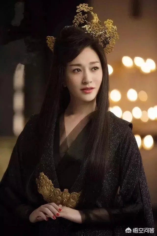 猫腻当着李沁的面说《庆余年》林婉儿原型是另一位女星惹李沁粉丝不满,你怎么看?