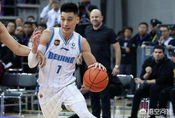 苏群表示:林书豪本人愿意被归化,但还需要家人同意。你认为最终林书豪会被归化吗?