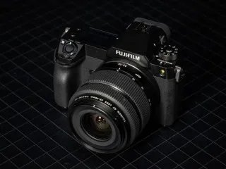 精致简约单机 长春佳能700D售3300元!