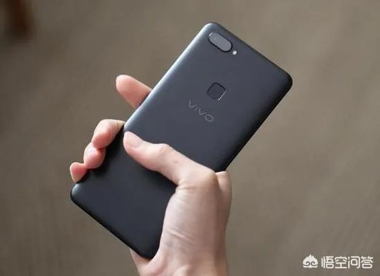 如果vivo Xplay7发布的话,vivo X20这款手机还值得入手吗?
