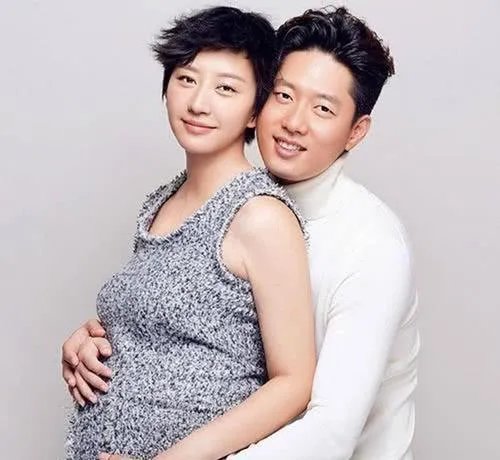 如何看待《演员请就位2》唐一菲退赛这件事?