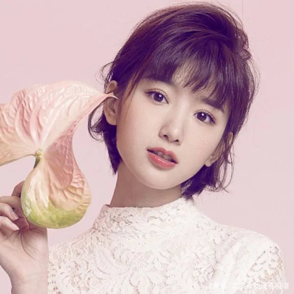 两人同时被《甄嬛传》捧红,毛晓彤火的一塌糊涂,为何崔漫莉无戏可拍?