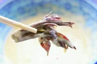 炸香椿芽