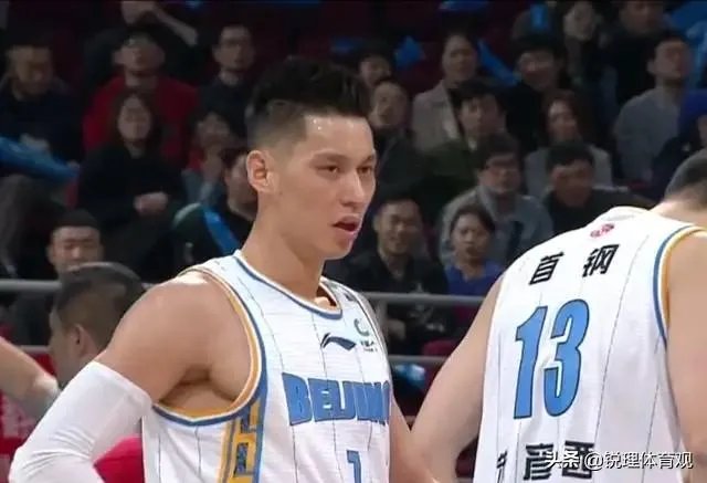 苏群表示:林书豪本人愿意被归化,但还需要家人同意。你认为最终林书豪会被归化吗?