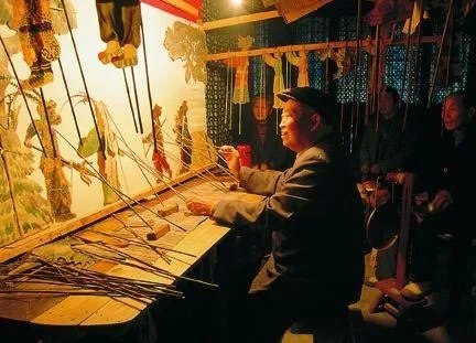 中国的皮影戏历史如何?