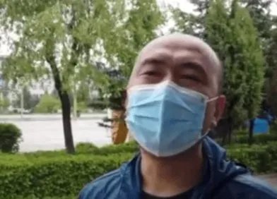 钟美美是谁?为何一个小学生会“大火”呢?
