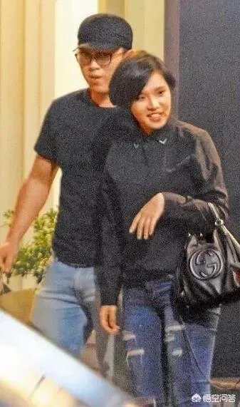如何看待hold住姐谢依霖“毫无征兆”的宣布结婚?