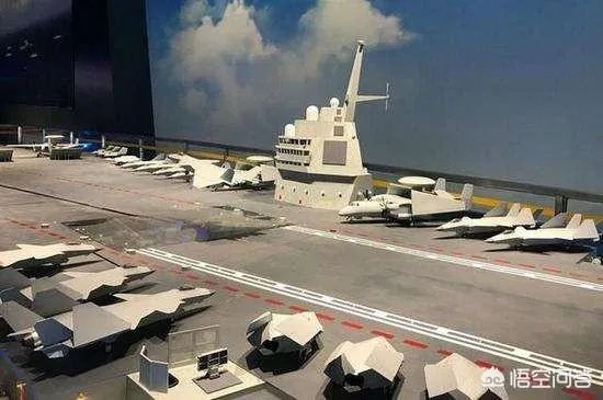 海军节会有双航母和055大驱参加阅兵吗?