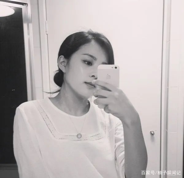 金智秀家共用一张脸,爱豆家的基因到底有多强大