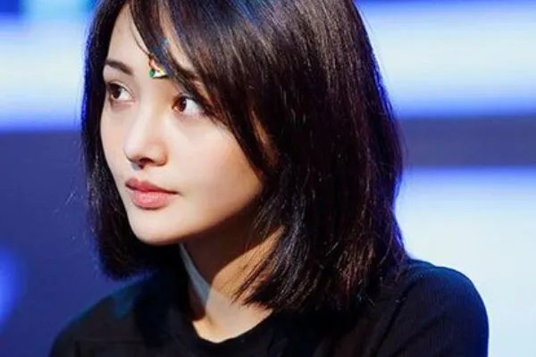 张恒称与郑爽对视五秒以上就会害羞,他们之间都有哪些甜蜜互动?