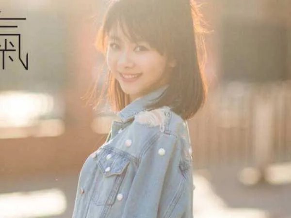 如何看待《向往的生活》里,何炅心疼谭松韵?