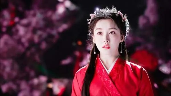 姜贞羽连续两次缺席录制,为何仍不退赛?