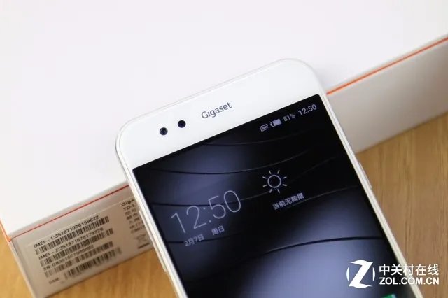 德国工艺品质 Gigaset ME pure双色图赏