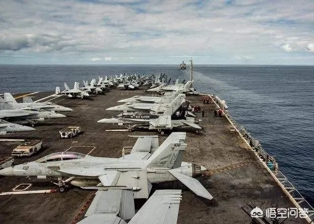 海军节会有双航母和055大驱参加阅兵吗?
