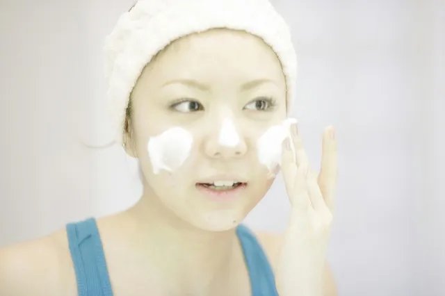 圆脸怎么变成瓜子脸四大方法让你迅速变美