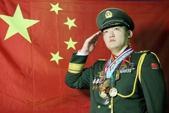 要是张君龙和崔洪万,谁更厉害?