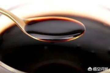 老年斑是怎么回事?