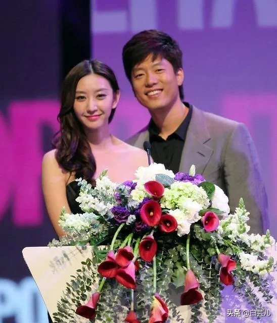 如何看待《演员请就位2》唐一菲退赛这件事?