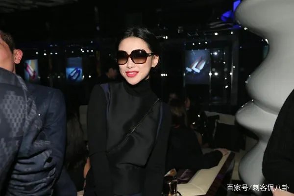 她被誉为国内“第一女王”,碾压韩雪,为什么说王思聪娶她都是高攀?