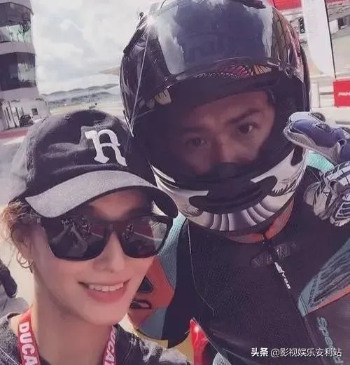 欧弟为什么突然宣布离婚,两人是怎么认识的郑云灿家境如何呢?