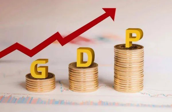 今年GDP增长目标是如何设定的？为何要设定在5.5左右？