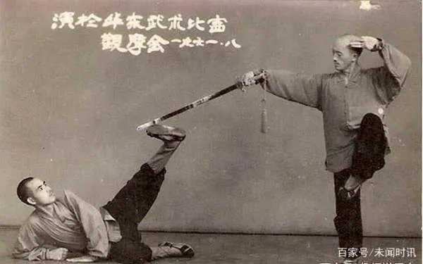 海灯法师77岁高龄还能二指禅倒立？圆寂后徒弟道出实情是什么？