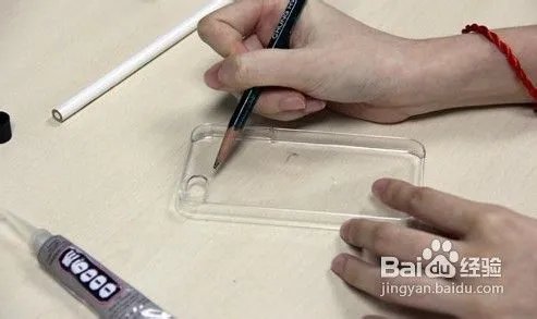手机壳贴钻还能这样DIY 你不知道吧