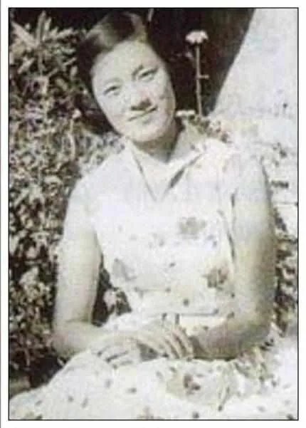 陶斯咏是怎么死的