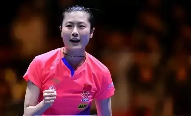 丁宁被伊藤美诚4:0横扫,单局被打11:0,奥运会落选吗?
