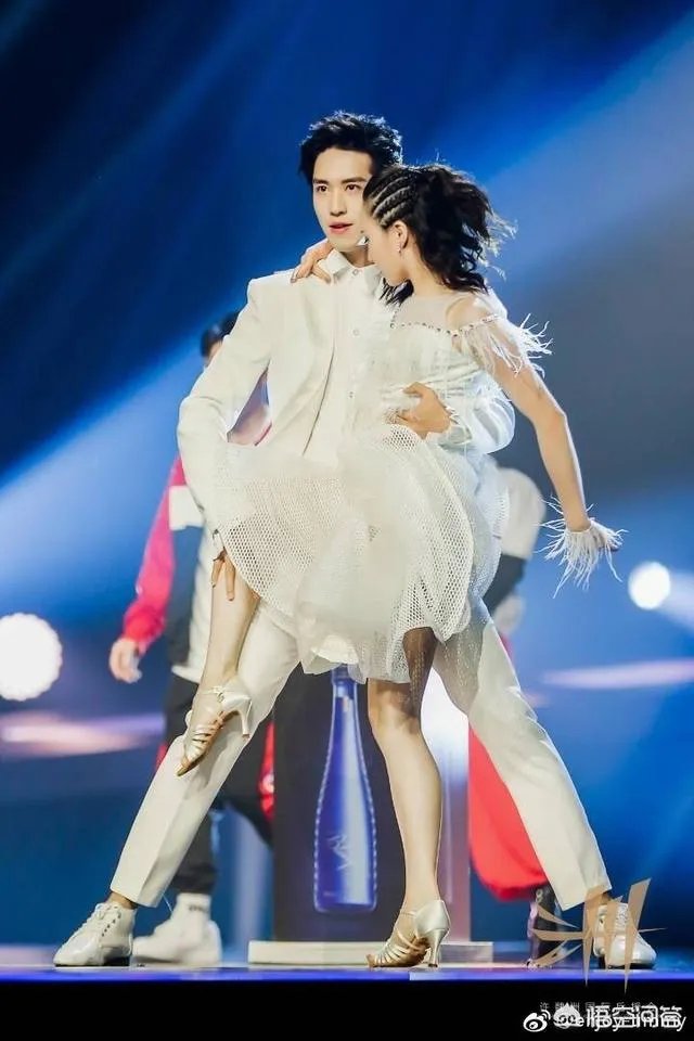 2018年底各大卫视的跨年演唱会你最期待谁出现在你的荧屏?