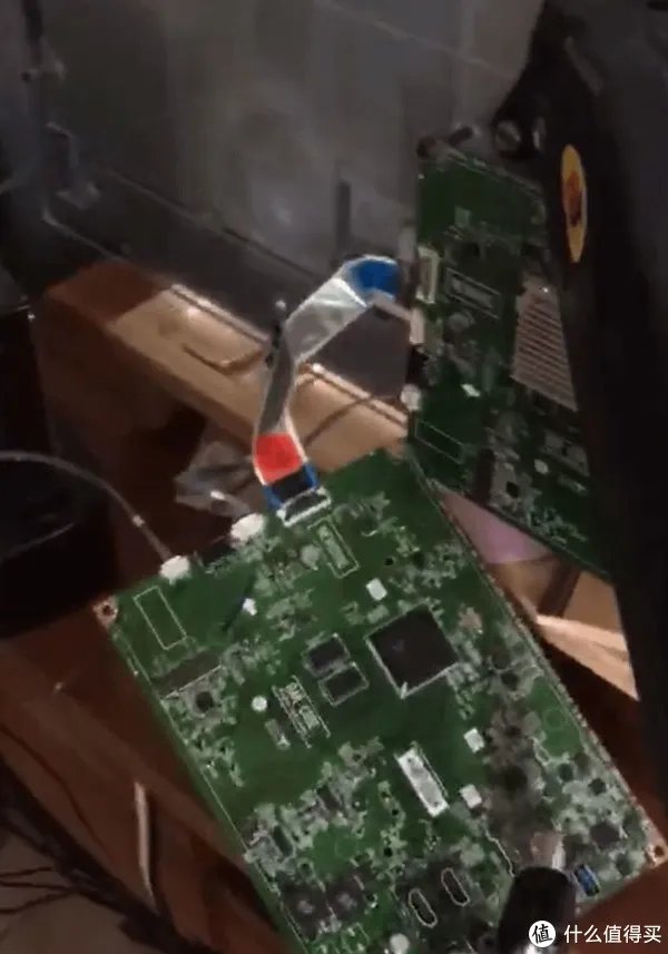 显示器DIY 篇一:32ud99制作攻略