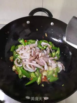 辣炒鱿鱼