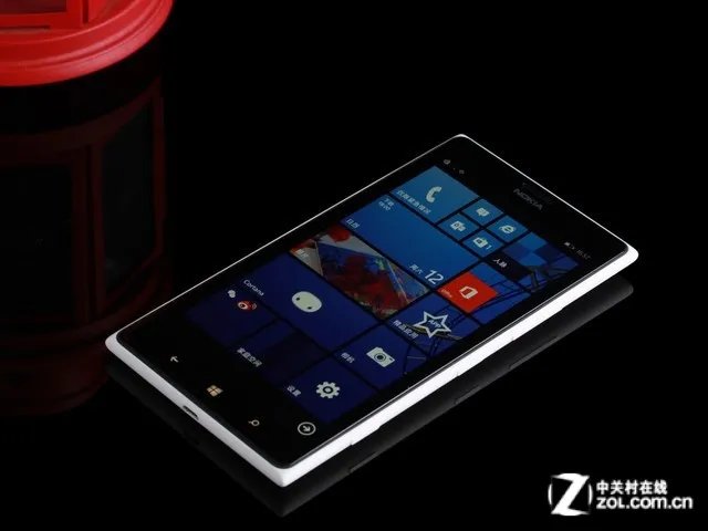 情怀大屏机型 诺基亚Lumia1520报价1880