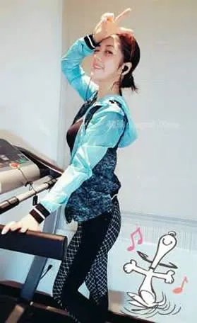 韩瑜爆乳自婊「肉肉女」 粉丝大崩溃(图)