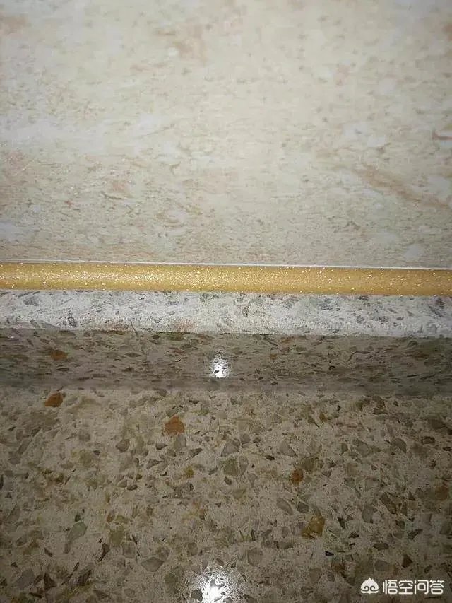 浅灰色背景墙用什么颜色的美缝剂好看?