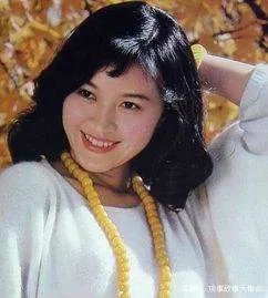 女演员方舒与屠洪刚离婚后,独自养育两个女儿,现在怎么样了?