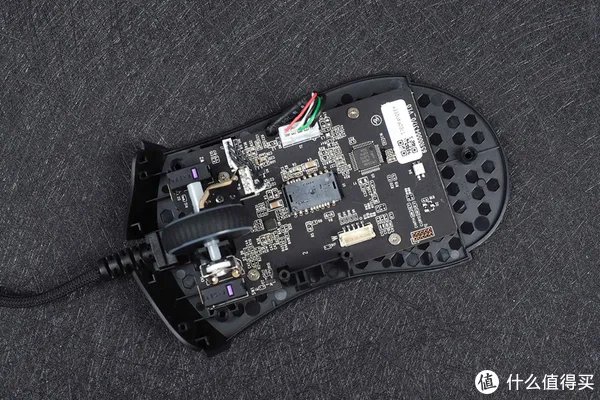 雷蛇炼狱蝰蛇V2游戏鼠标拆解评测 — 大改版,真香