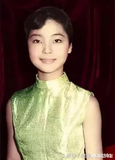 邓丽君为什么在那个年代那么红?
