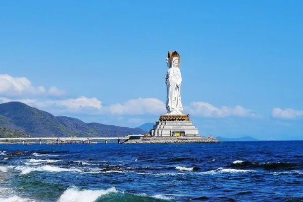 三亚旅拍多少钱?