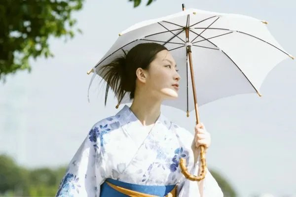 为何日本的女性基本上不会自己一个人去吃拉面?