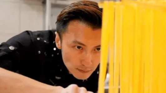 谢霆锋在北京开的面馆,每天都门庭若市,一碗面要多少钱呢?