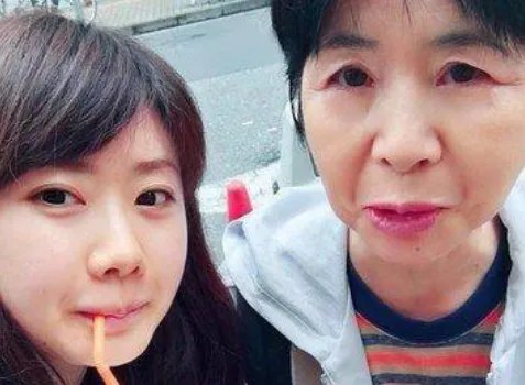 日媒曝爱妈离台原因，得知福原爱出轨不好意思，真的是这样吗？